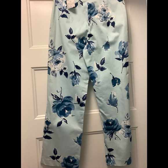 Floral Pant - Picture 2 of 7